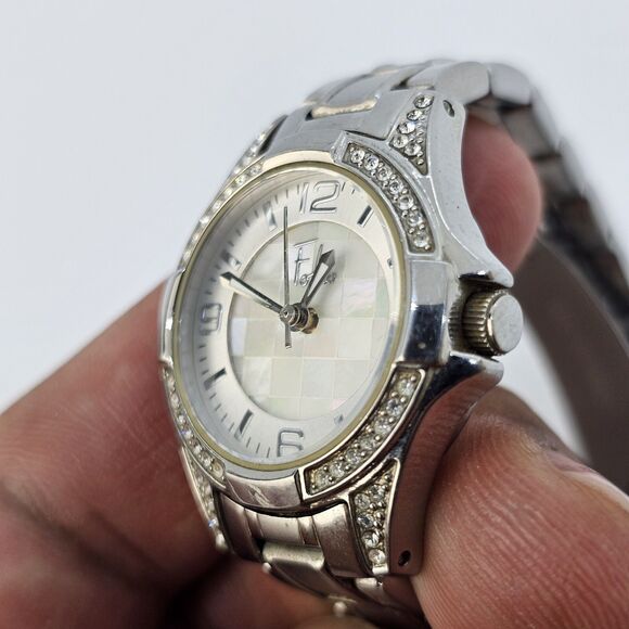 Folio Women's Watch 26MM Gray Tone Case Bracelet Crystal Bezel 5.75" New Battery - Picture 5 of 13